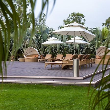 Atrio By Devam Hotell Gurgaon Exteriör bild