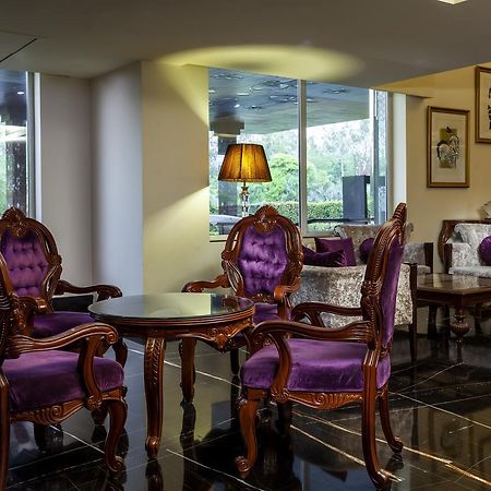 Atrio By Devam Hotell Gurgaon Exteriör bild