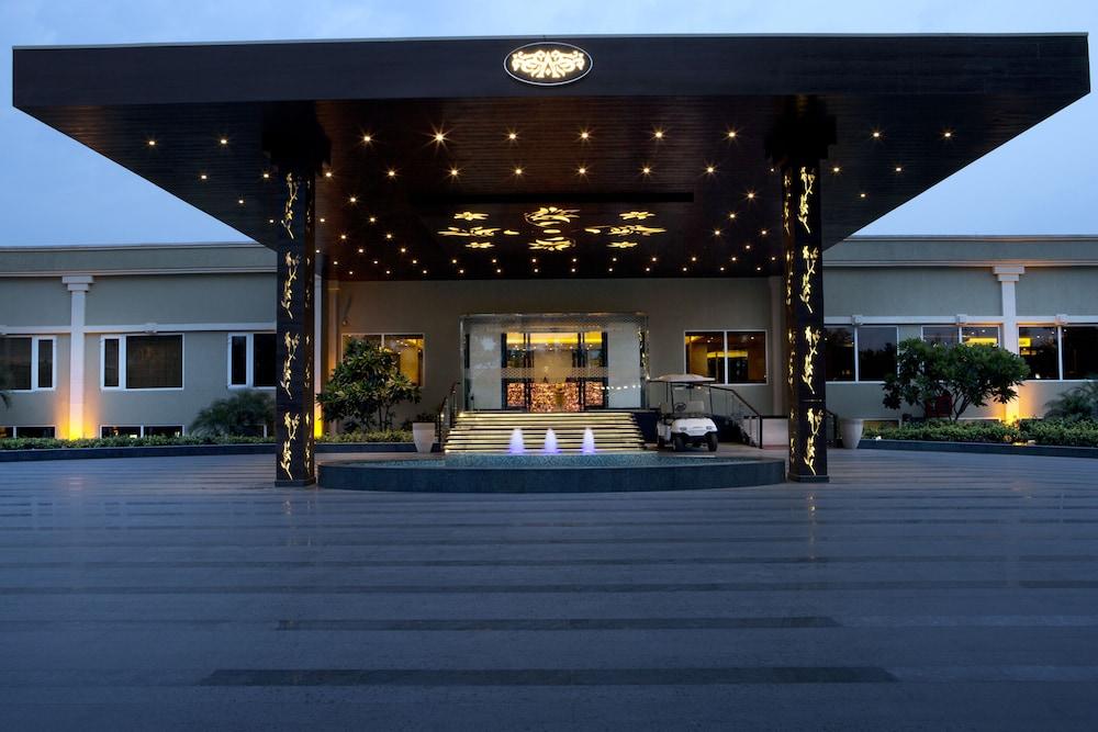 Atrio By Devam Hotell Gurgaon Exteriör bild