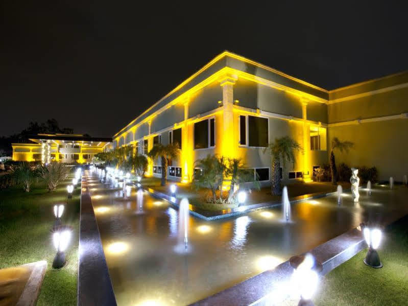 Atrio By Devam Hotell Gurgaon Exteriör bild