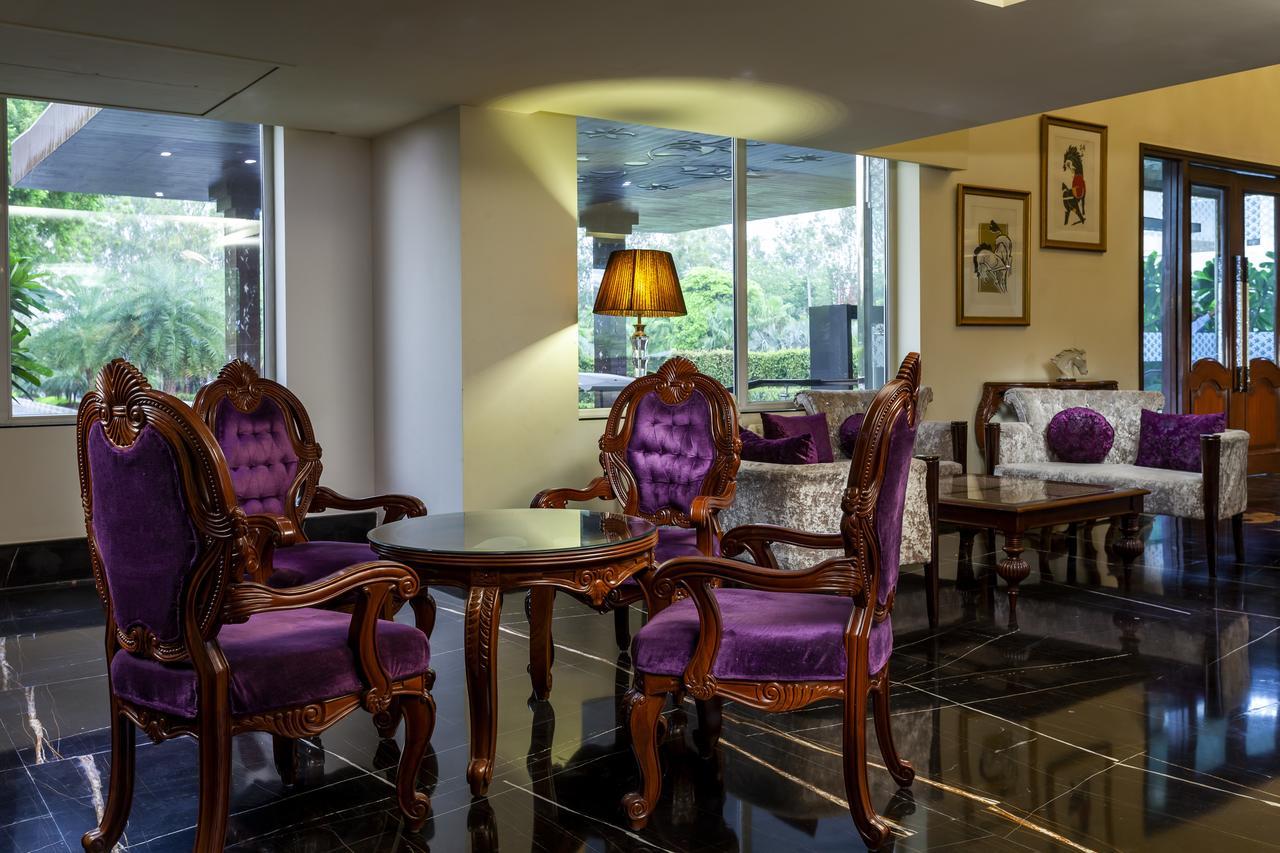 Atrio By Devam Hotell Gurgaon Exteriör bild