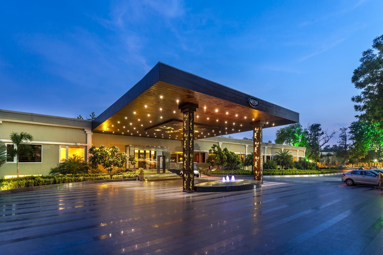 Atrio By Devam Hotell Gurgaon Exteriör bild